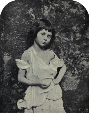 Alice_Liddell_as_'The_Begger_Child'